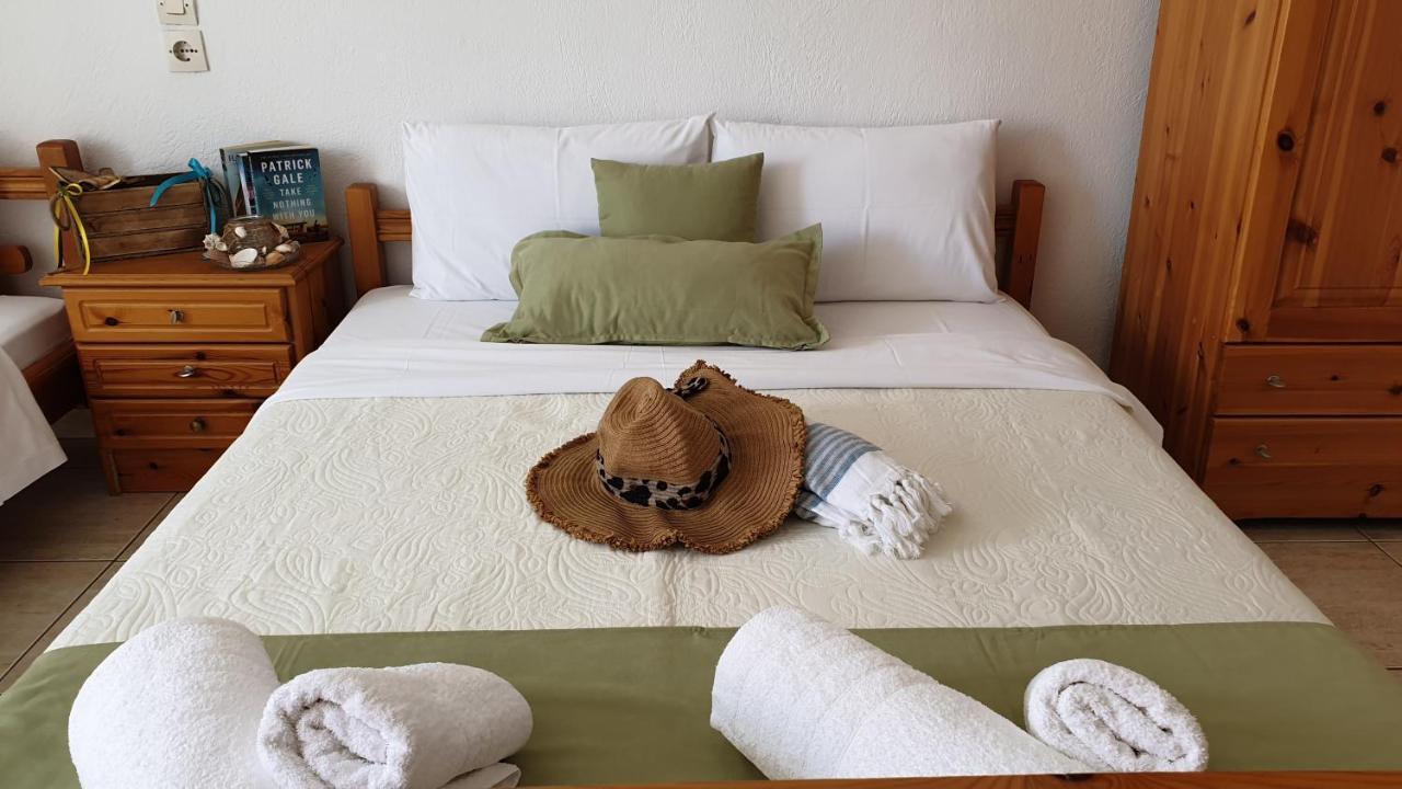 Katerina Rodon Apartments ネア・ローダ エクステリア 写真