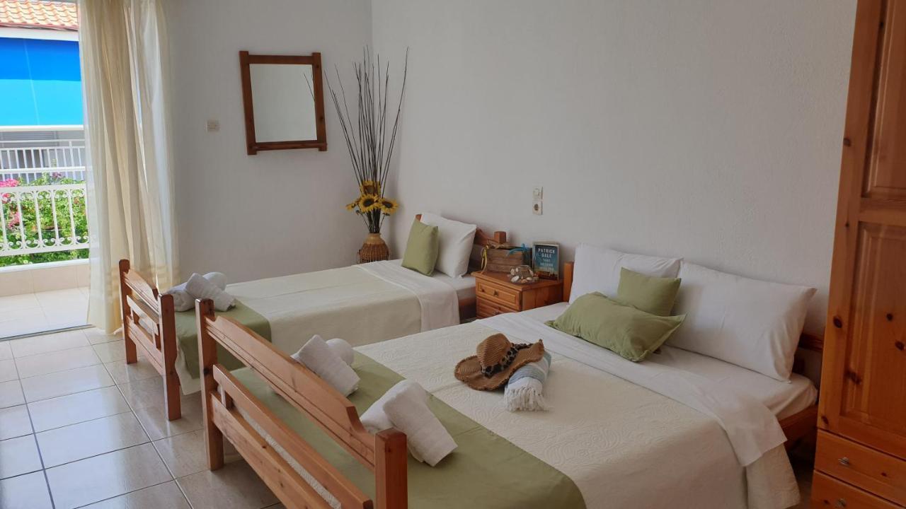 Katerina Rodon Apartments ネア・ローダ エクステリア 写真