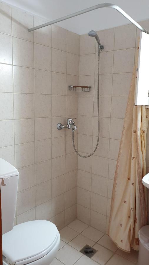 Katerina Rodon Apartments ネア・ローダ エクステリア 写真